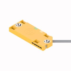 Turck BCE10-QF5.5-AP6X2 Capacitive Sensor, Rated switching distance 10 mm, Cable length (L) 2 m, Flush, Rectangular, height 5.5 mm, Large active face, marked for correct installation, Plastic, PP, Fine adjustment via potentiometer, DC 3-wire, 10…30 VDC, NO contact, PNP output, Cable connection