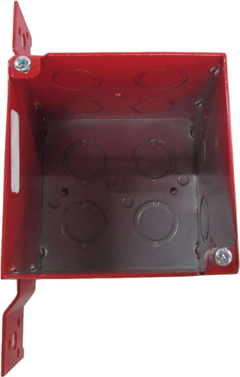 Eaton TP411RED Eaton Crouse-Hinds series Square Outlet Box, (4) 1/2", (1) 3/4" C, 4", S, Red, Conduit (no clamps), Welded, 3-1/2", Steel, (12) 1/2", (1) 3/4" C, 46.0 cubic inch capacity