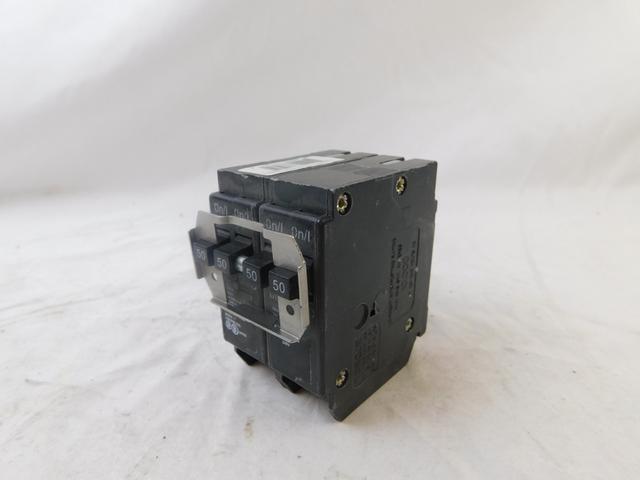 BQ250250 Part Image. Manufactured by Eaton.