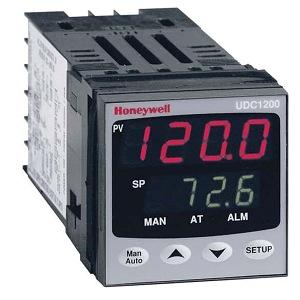 Honeywell DC120L-1-0-0-0-1-0-0-0 Temperature Limit Controller; Universal; Linear mA Input; Relay Output; 90 to 264VAC Voltage; 50/60Hz Frequency