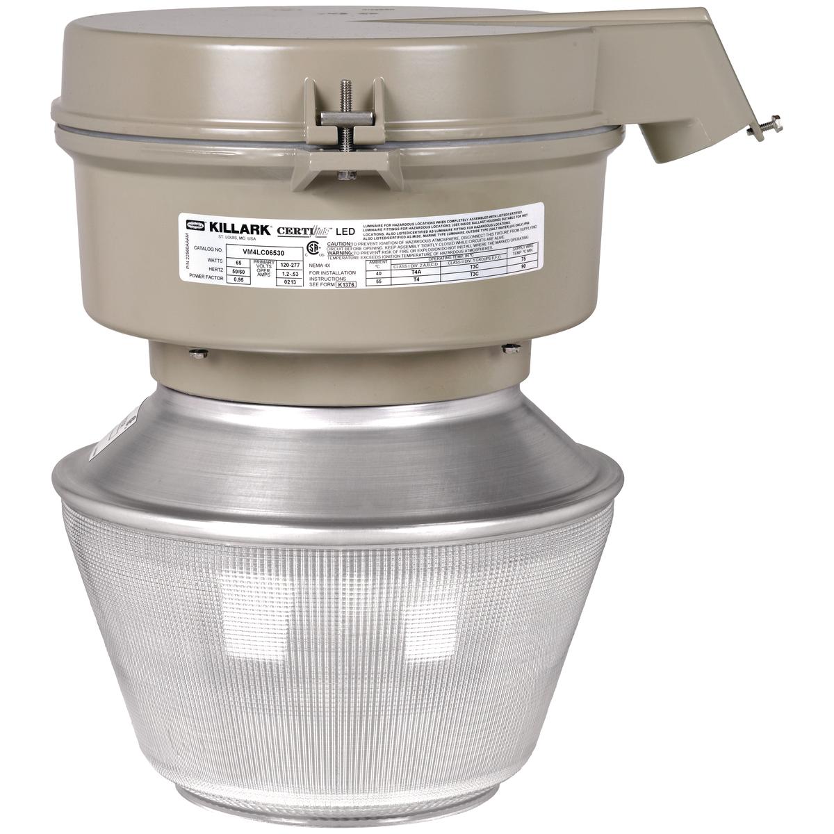 Hubbell VE4Q6432E30D5S5G VE4 64W Normal/32W Emergency, 120-277V, 1-1/2" Stanchion Mount, Type V 8" Spin Top Refractor with Guard  ; Quad-Pin triple-tube long-life compact fluorescent lamps included ; World Voltage 120-277VAC 50-60 Hz ; LED charging indicator light visible through