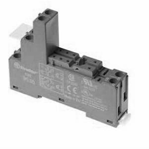 Finder 95.05.0 Plug-in socket - Finder - Rated current 10A - Box-clamp connections - DIN rail / Panel mounting - Black color - IP20