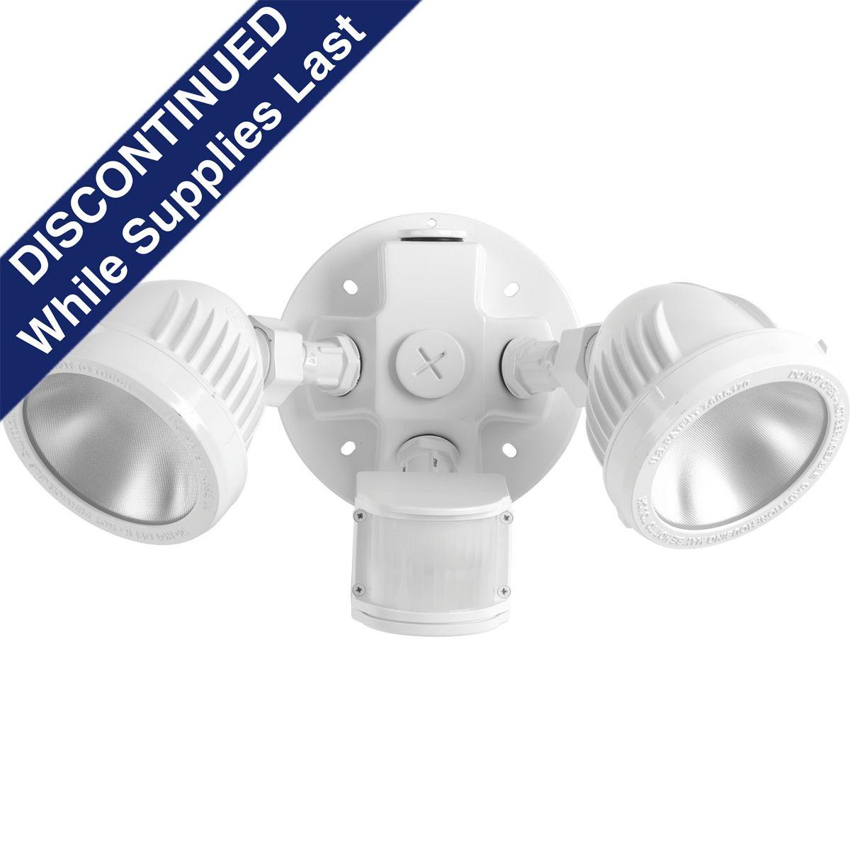 Hubbell P6341-28-30K The two-light Security light with motion sensor is ideal for residential and commercial applications. Each tempered glass head has over 1,000 lumens and is adjustable. The motion sensor has 180 degree coverage, center focus range to 72 feet, Time On, Sens